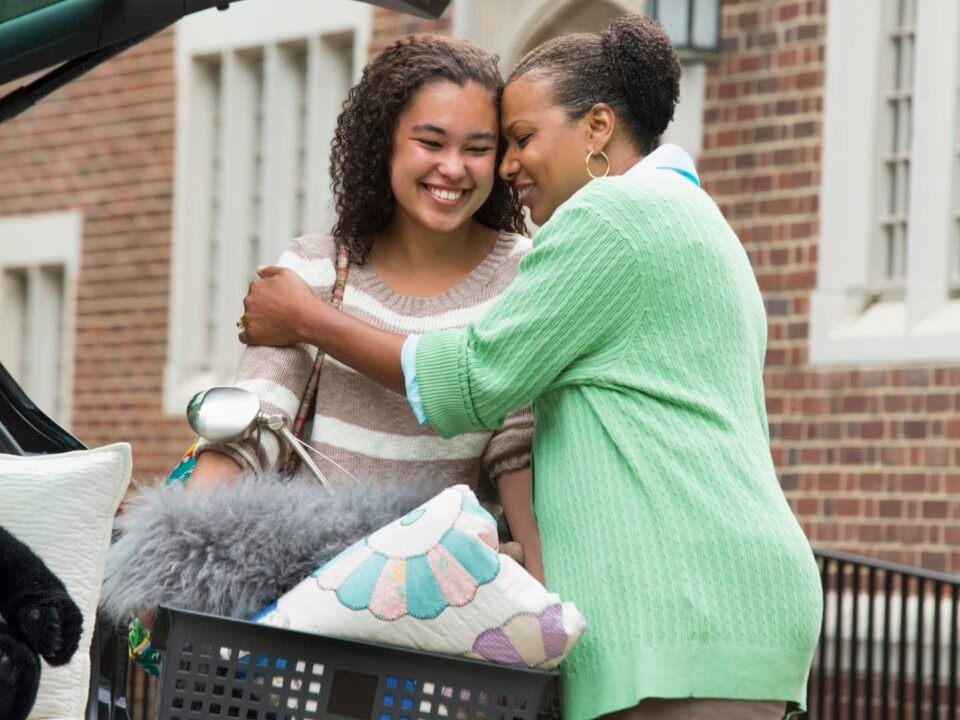 Financial risks of supporting adult children, according to experts 6 Financial risks of supporting adult children, according to experts